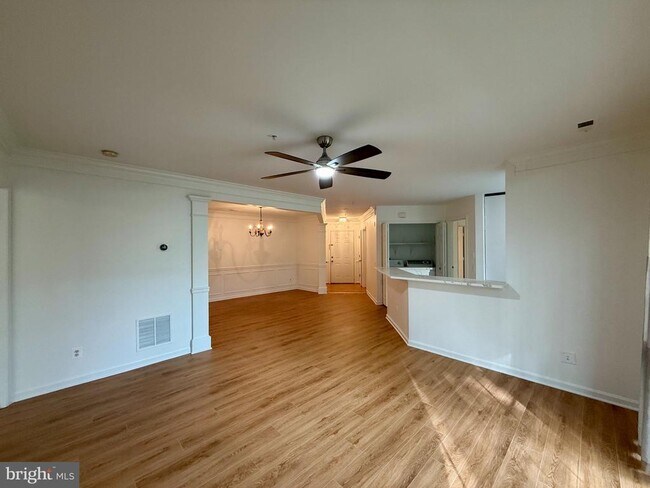 Building Photo - 12481 Hayes Ct