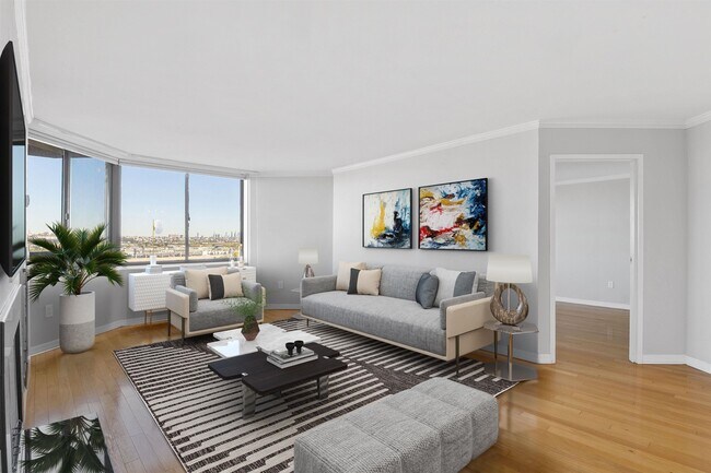 Building Photo - 1209 Harmon Cove Tower