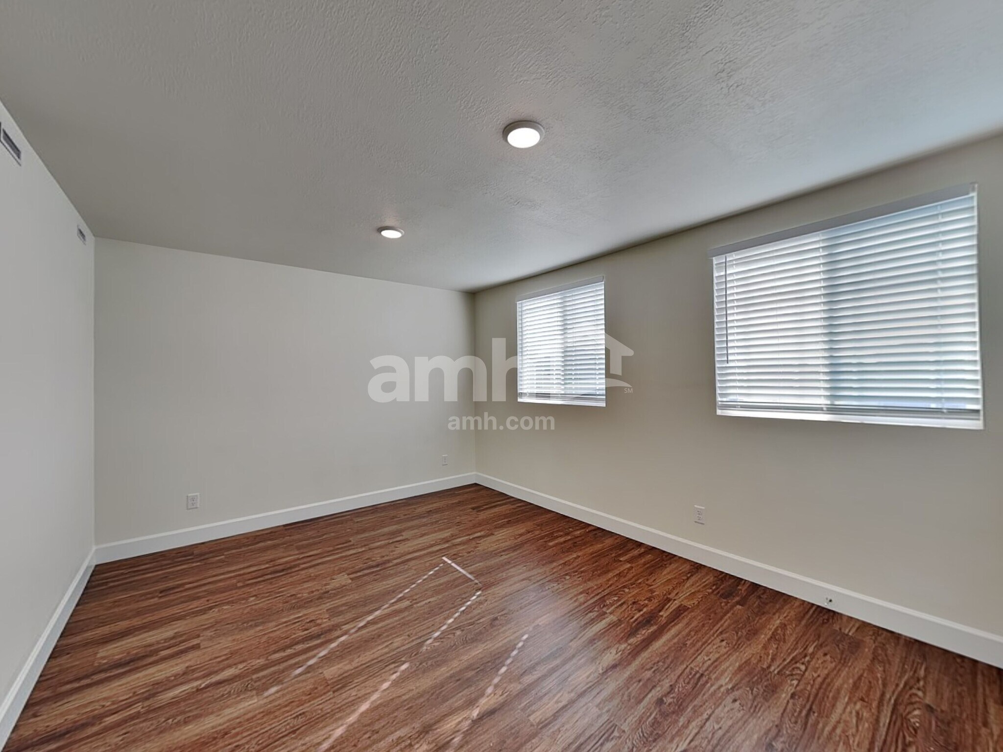 Building Photo - 2604 W 3340 S