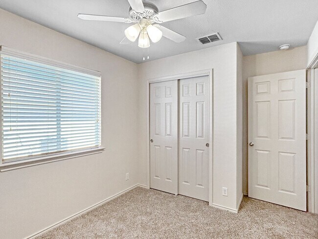 Building Photo - Charming 4-Bedroom Living in Desirable Converse Area