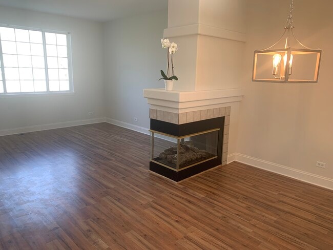 Building Photo - 9403 Harrison St