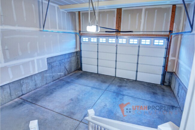 Building Photo - 14847 Garrison Ln