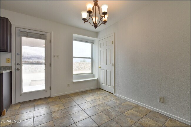 Building Photo - 7958 Starry Night Dr