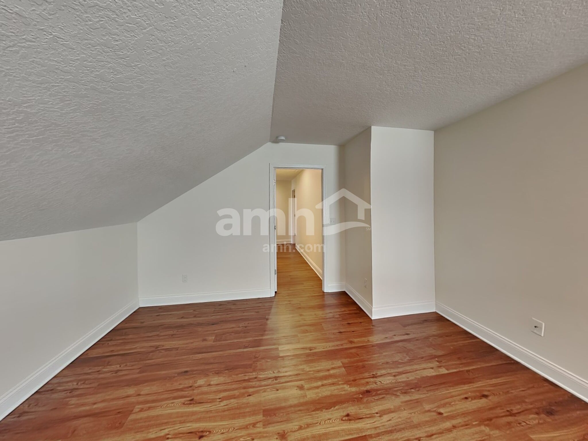 Building Photo - 1921 Moorings Cir