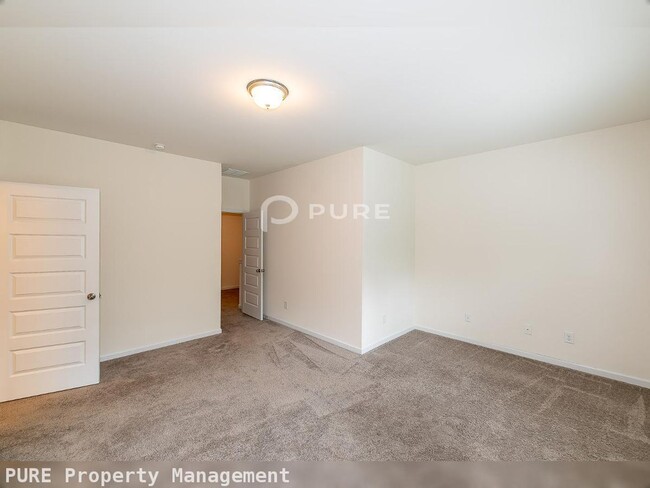 Building Photo - 109 Grant Dr