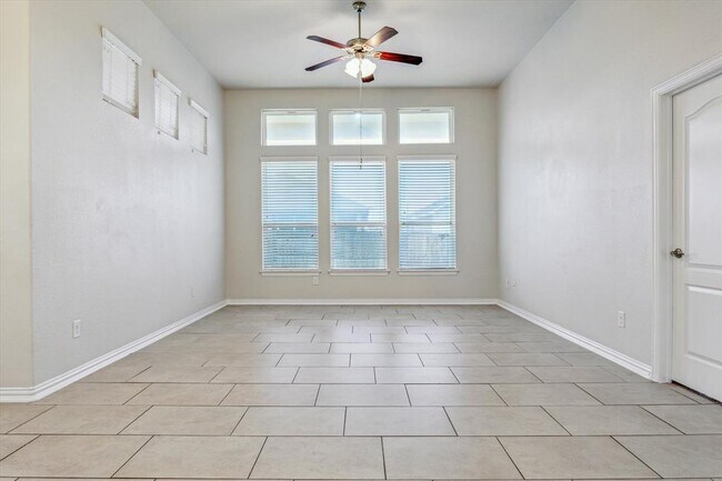 Building Photo - 716 Bonnet Blvd