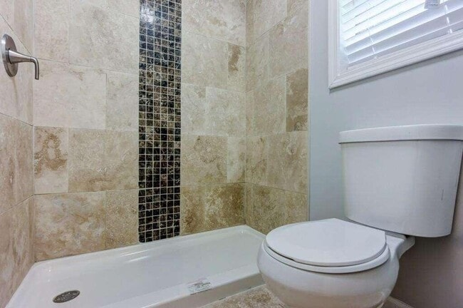 Building Photo - 4909 O'Flaherty Ct SW