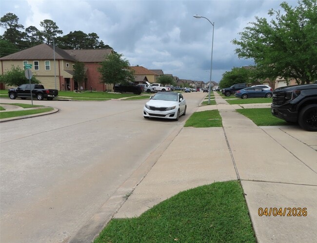 Building Photo - 15631 S Fall Fern Cir