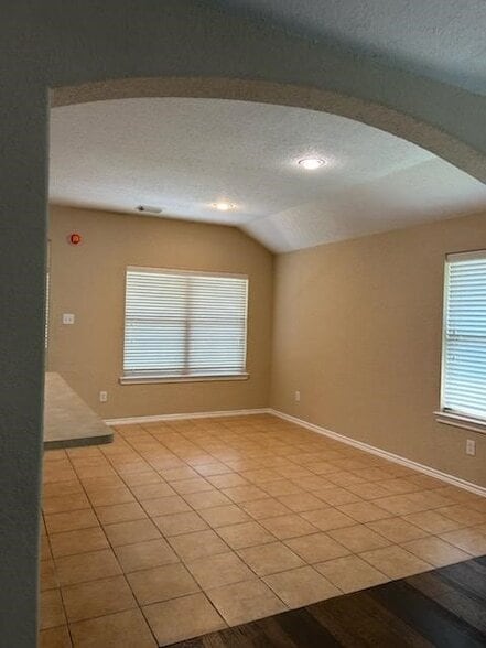 Building Photo - 3618 Primrose Trace Ln