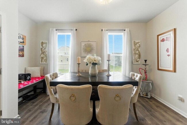 Building Photo - 406 Honeyberry Ln