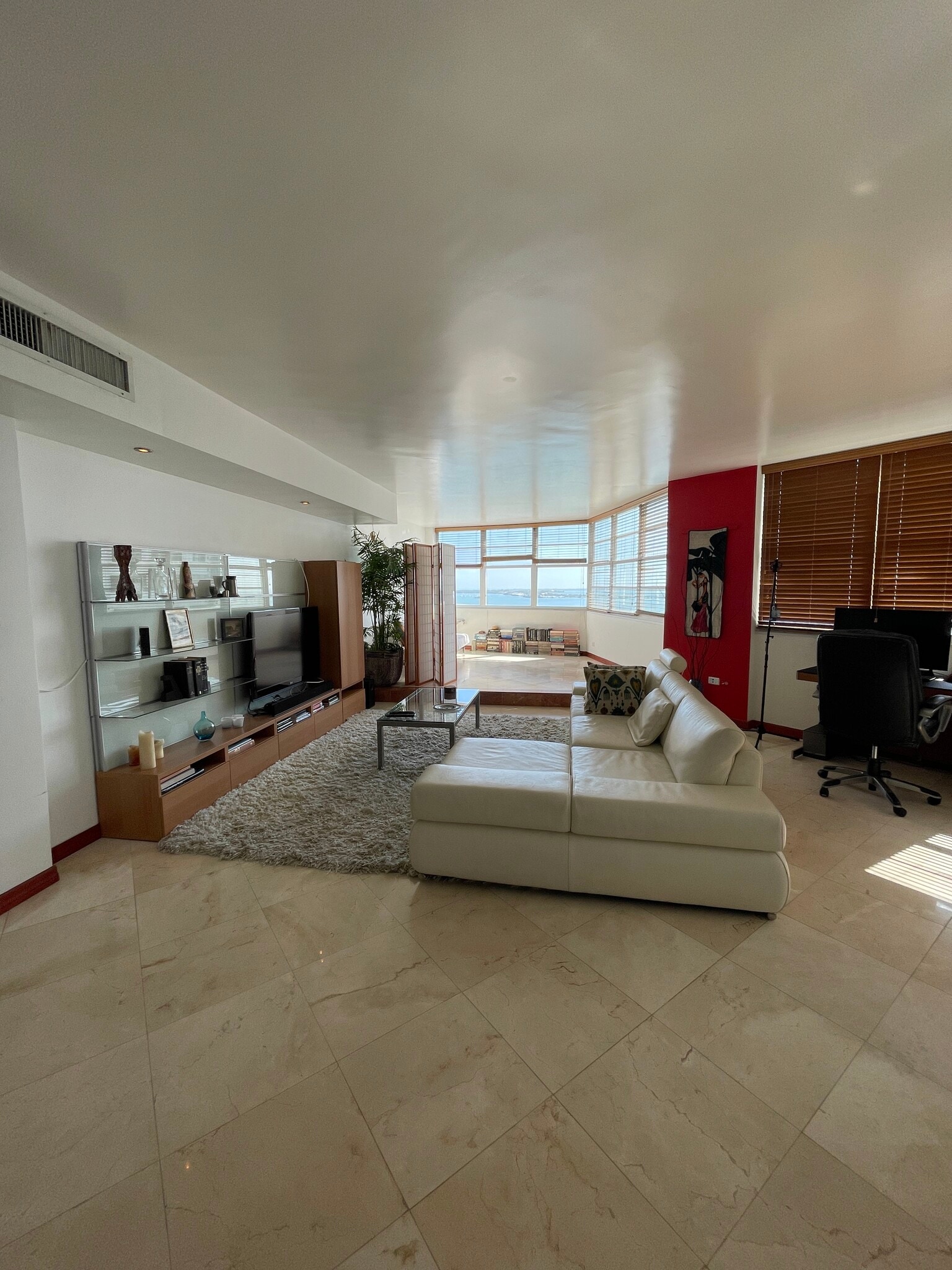 Building Photo - 801 Brickell Bay Dr
