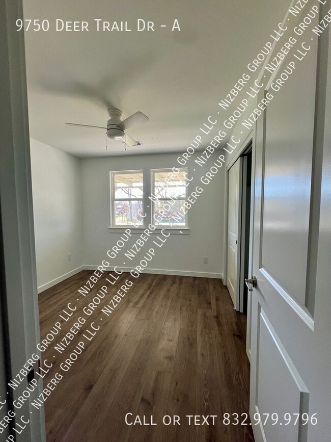 Building Photo - 9750 Deer Trail Dr