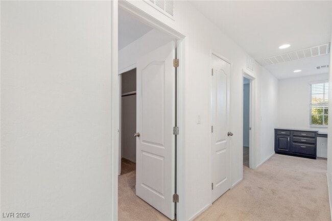 Building Photo - 7741 Lots Hills Dr