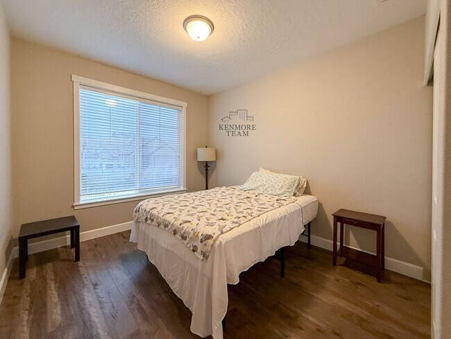 Building Photo - 6579 W 33rd Pl