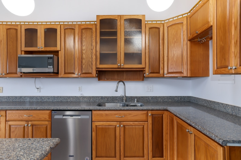 Building Photo - 46-74-74 Puulena St