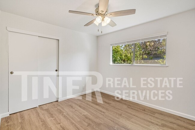 Building Photo - 5100 Turnsberry Ct