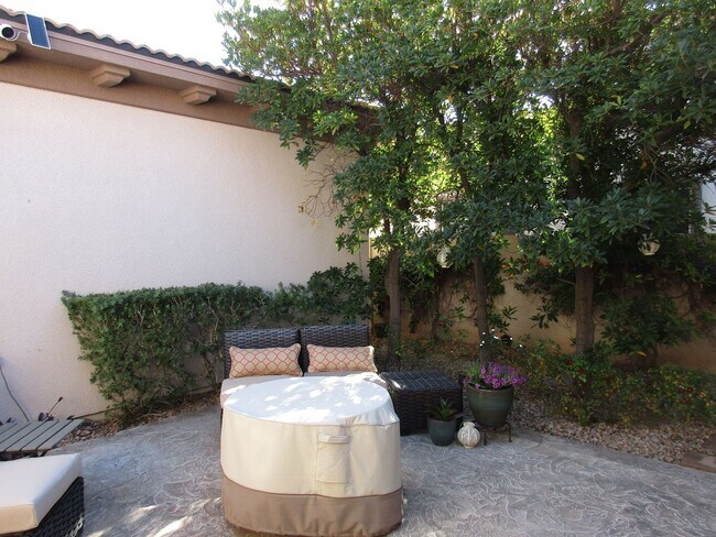 Building Photo - Taylorville Street