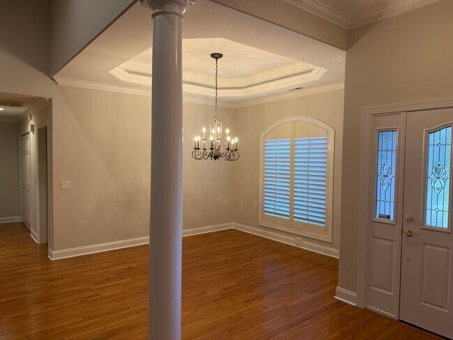 Building Photo - 1150 Groppo Cove