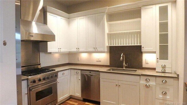 Building Photo - 75 Stone Ridge Way