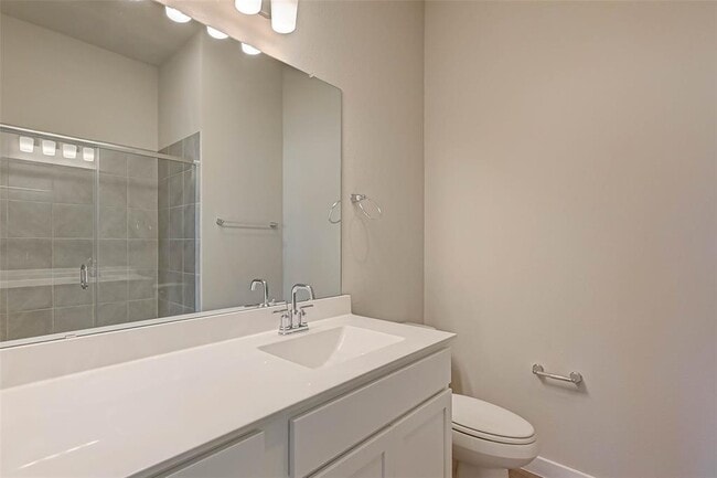 Building Photo - 8154 Royal Breeze Dr