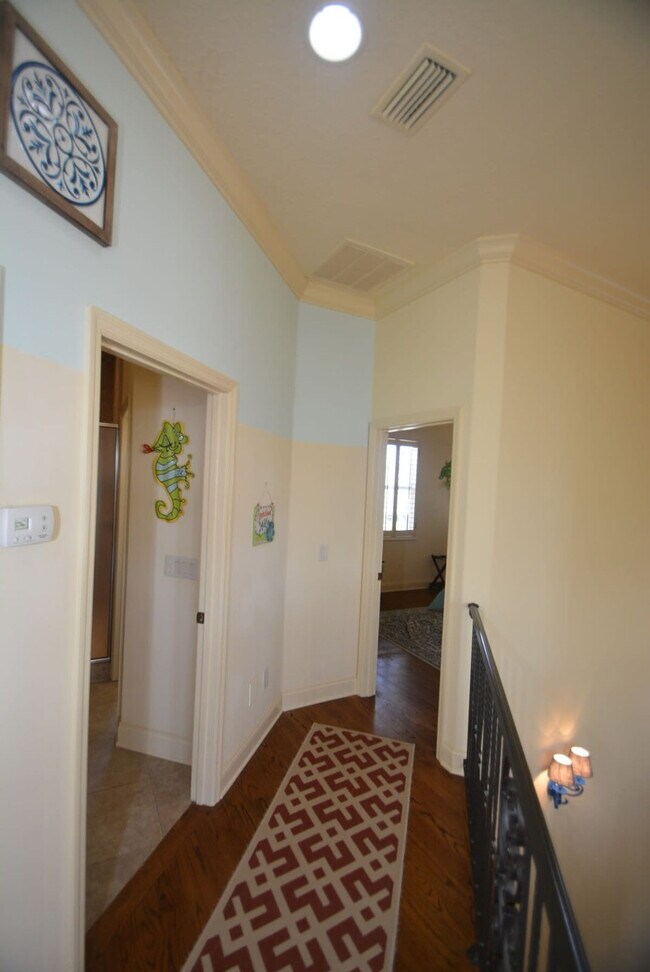 Building Photo - 58 Ocean St