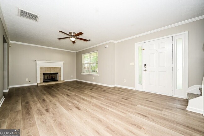 Building Photo - 4107 Shoreside Cir SW