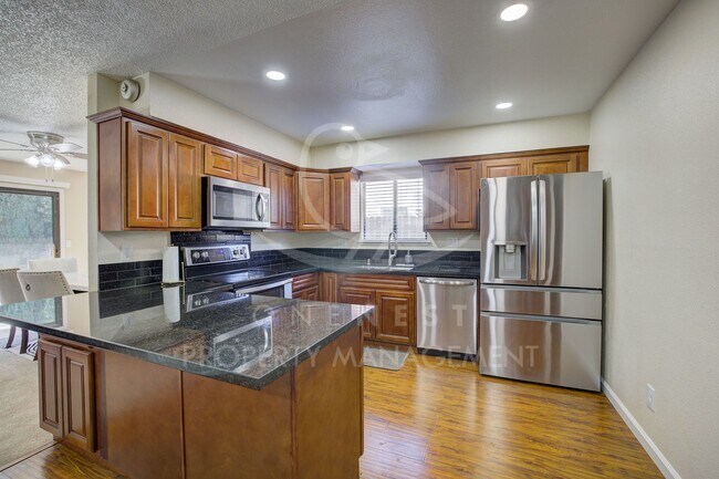 Building Photo - Available November 1st - Your Perfect Holi...