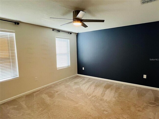 Building Photo - 294 Blueberry Ln