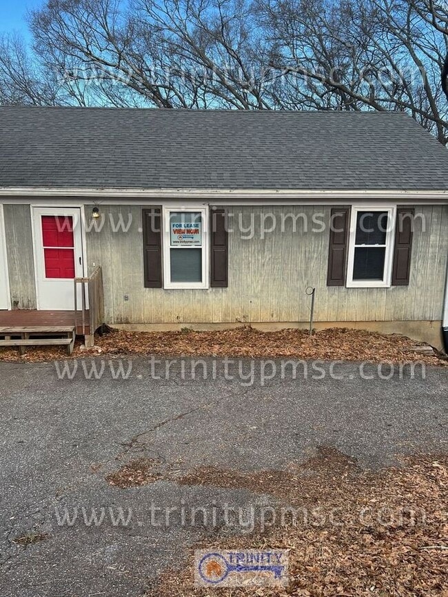 Building Photo - Talk about UPGRADES!!