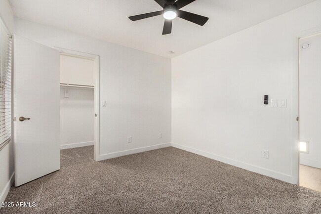 Building Photo - 7139 W McRae Way