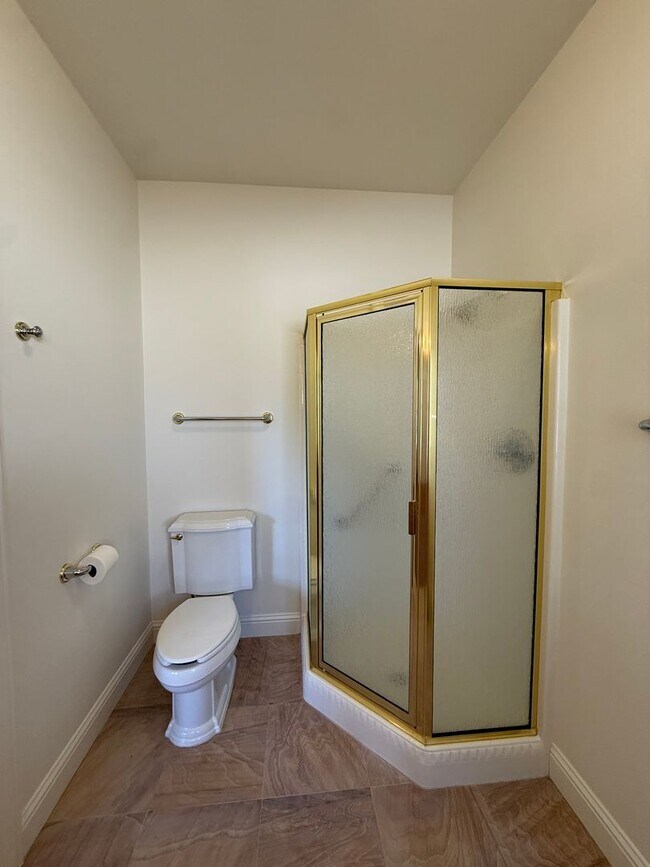 Building Photo - Beautiful Orcutt Custom Home in Solomon Estates on Approx One Acre