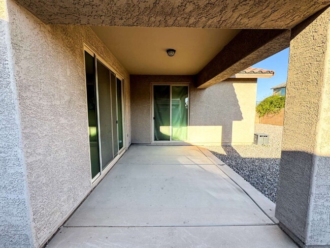 Building Photo - Araby Crossing – 3 Bedroom, 2 Bathroom Sol...