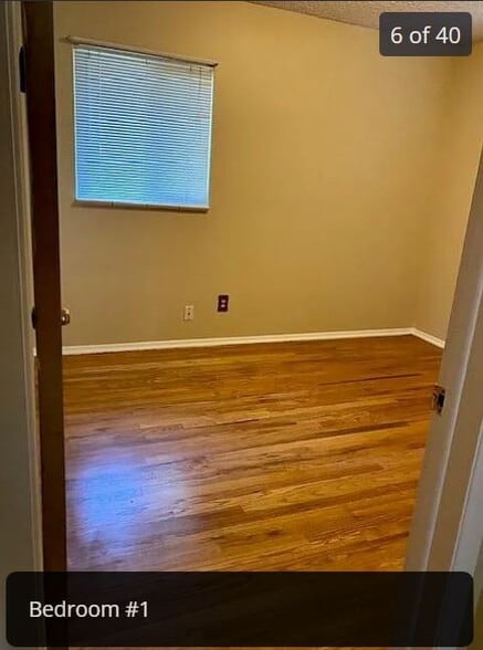 Master Suite with Bathroom - 6898 Newman Street