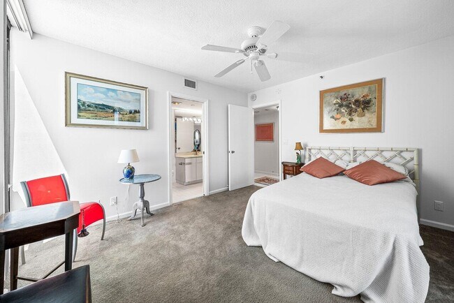 Building Photo - 3560 S Ocean Blvd