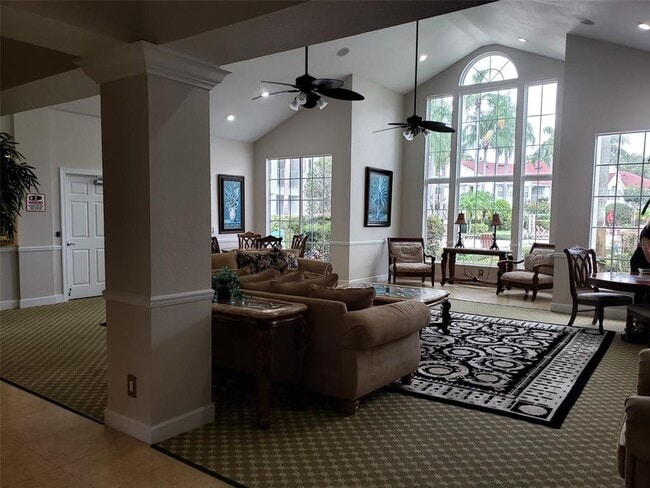 Building Photo - 11582 Westwood Blvd