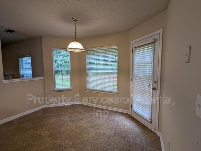 Building Photo - 1905 Boulder Gate Dr