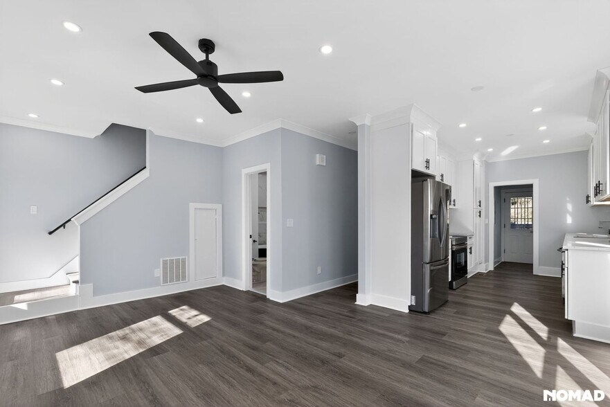 Building Photo - 935 Pelham St NW