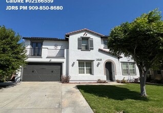 Building Photo - Eastvale 6 Bedroom Home