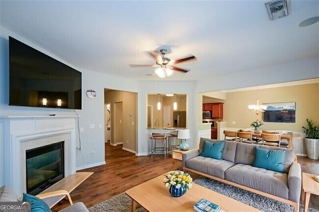 Building Photo - 1781 Waterside Dr