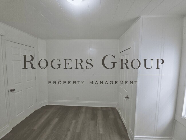 Building Photo - ***$500 Rent Credit Special*** - Homes for rent in Henderson NC - 471 Pettigrew Street - Schedule...