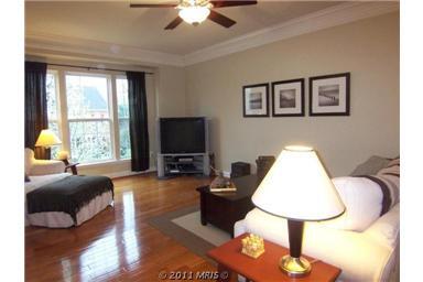 Building Photo - 2207 Kimball Pl