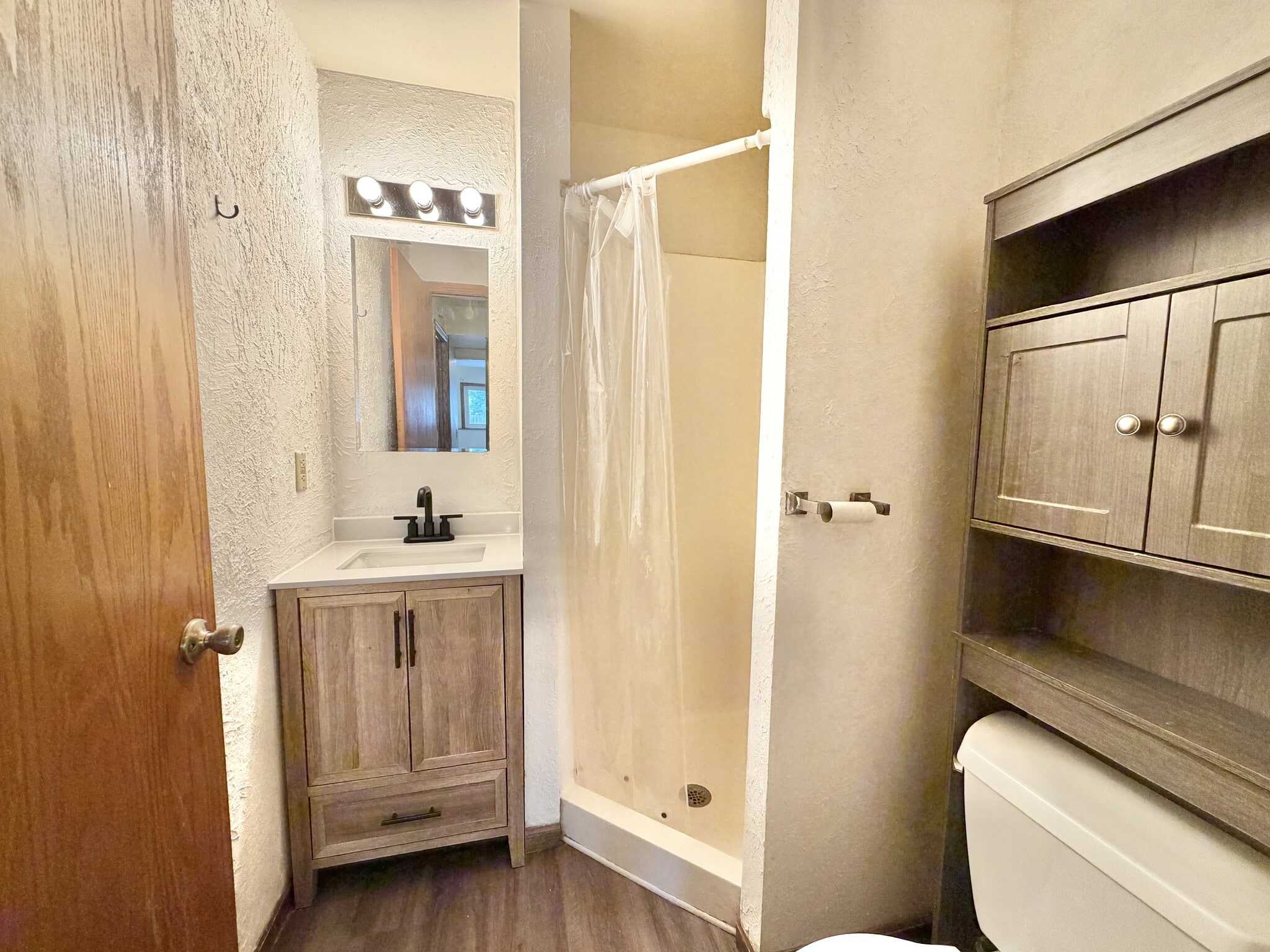 Building Photo - 2658 Chesapeake Dr