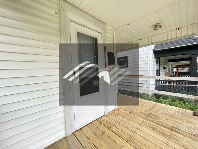 Building Photo - 1410 Phillips Ave