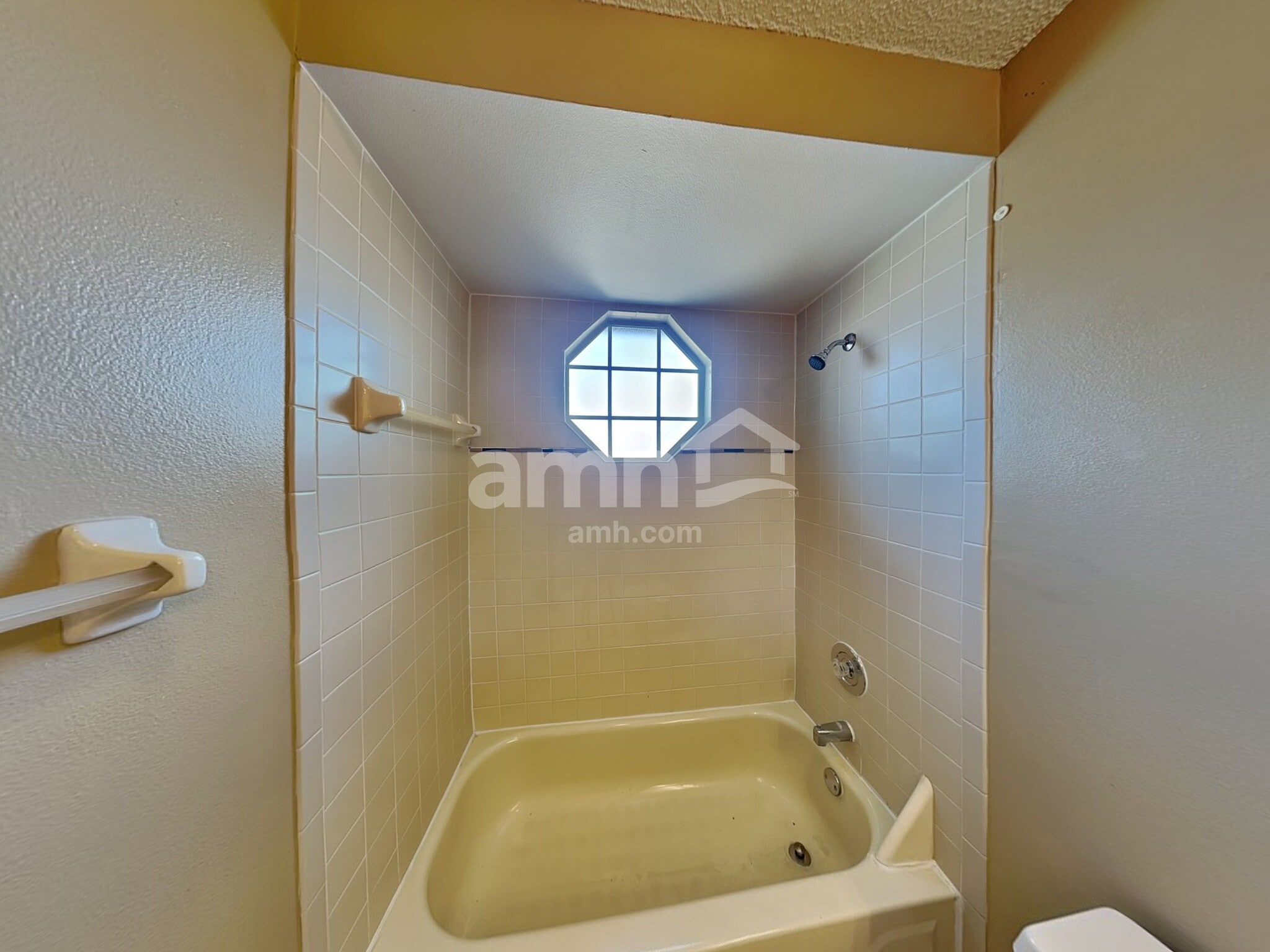 Building Photo - 3644 Becontree Pl