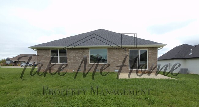 Building Photo - Gorgeous 3 bedroom in Nixa!