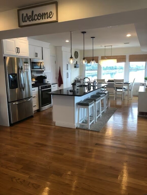 Building Photo - 43 March St