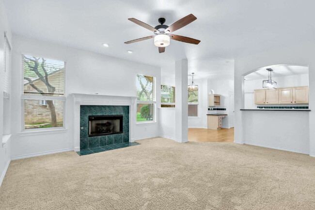 Building Photo - 9519 Rocksprings St
