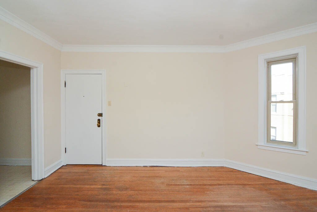 Building Photo - 4321 N Paulina St