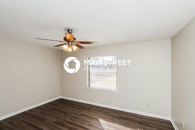 Building Photo - 3 Bedroom Pet-Friendly Home in PALM BAY, F...