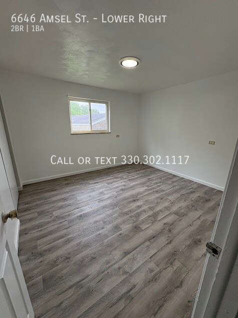 Building Photo - 6646 Amsel Ave NE